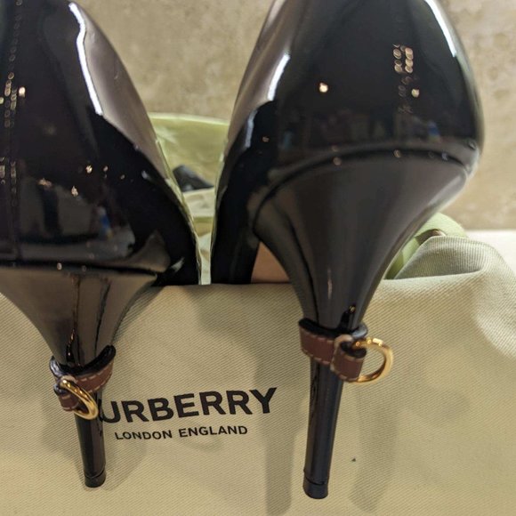 Burberry Pump - Picture 5 of 10